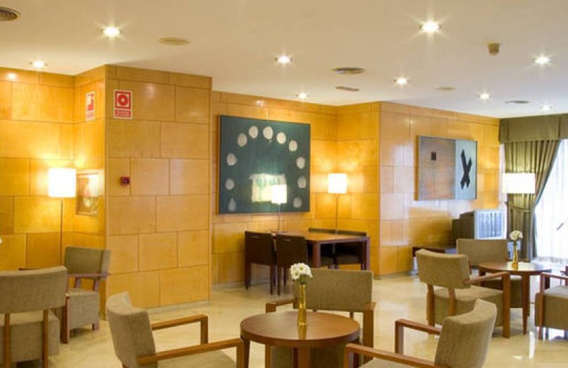 rescepción sala hotel nh ciudad de valencia