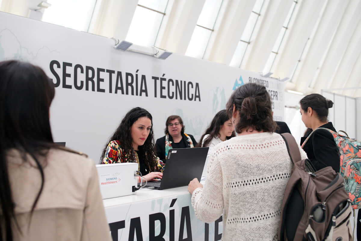 personas reunidas