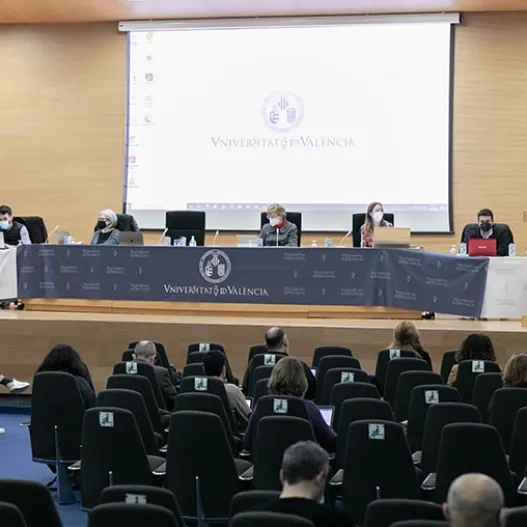 vista de sala de conferencias en la universitat de valencia