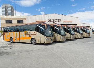 flota de autobuses capaz