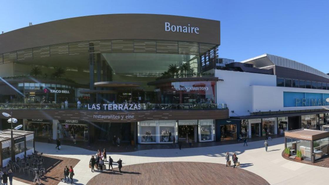detalle plaza exterior centro comercial bonaire