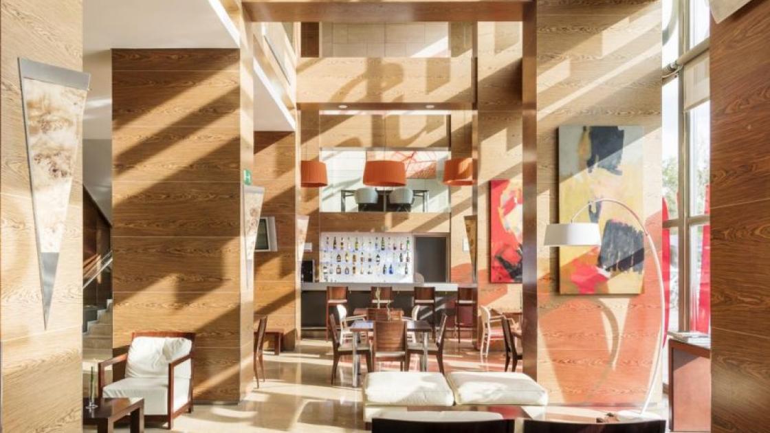 hotel ilunion valencia restaurante