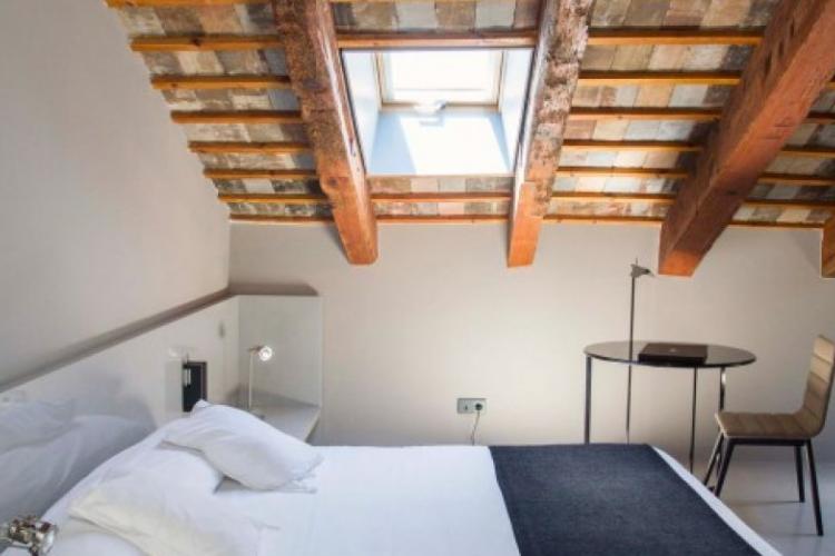 caro hotel