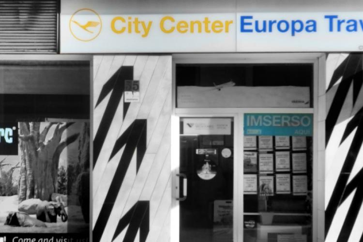 puerta entrada a city center europa travel
