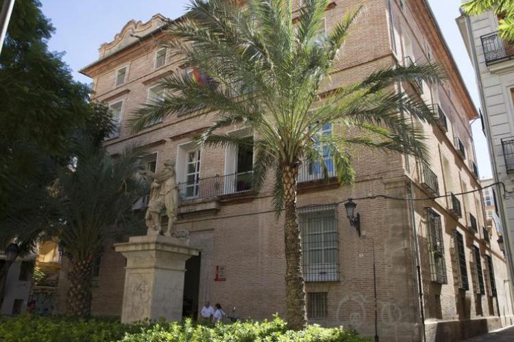 vista exterior del palacio pineda