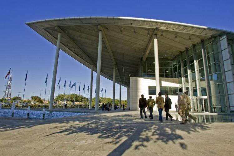 palacio de congresos de valencia exterior
