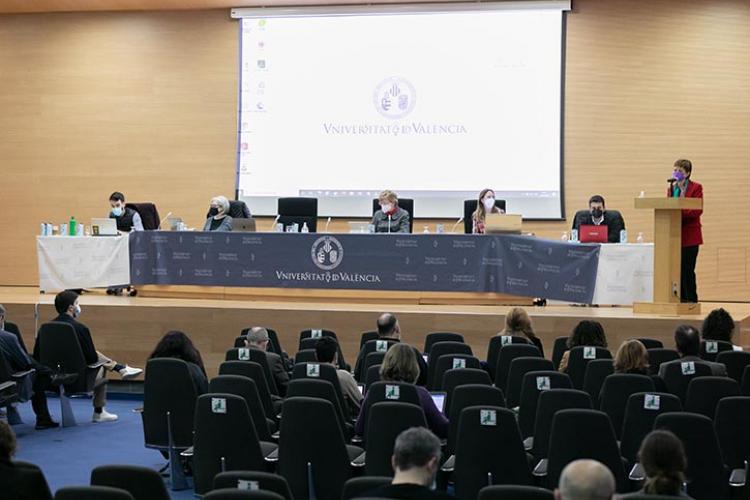 vista de sala de conferencias en la universitat de valencia