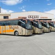 flota de autobuses capaz